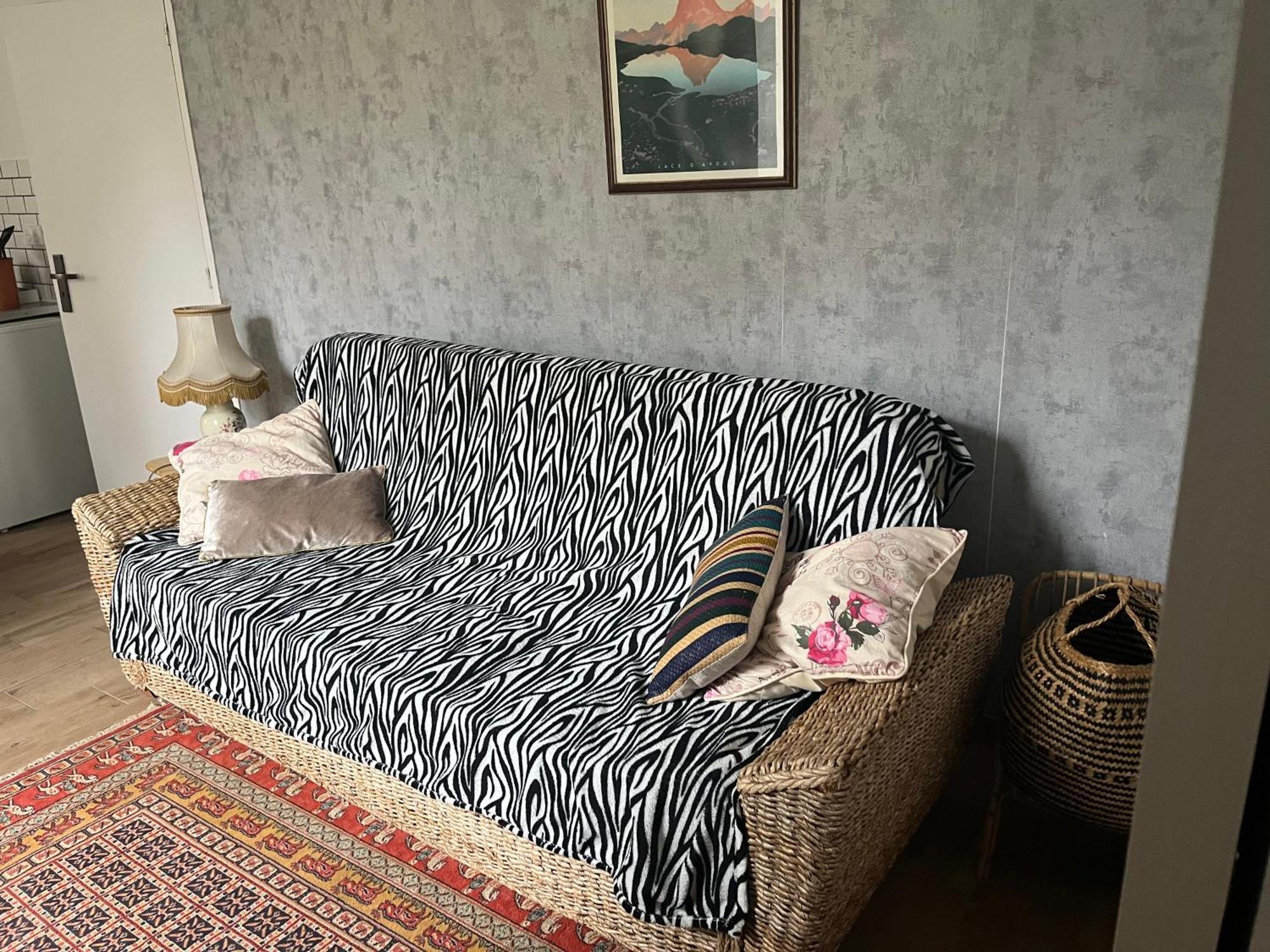 Au Bord Du Gave Apartment Laruns Exterior foto